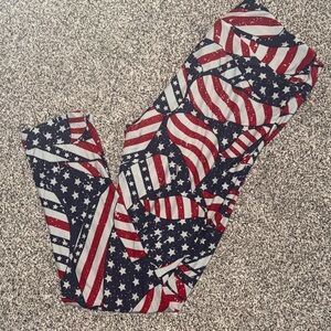 LuLaRoe Red, White, and Blue Flag Leggings